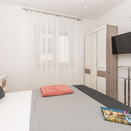 East Side Deluxe Suite Makarska Exterior photo