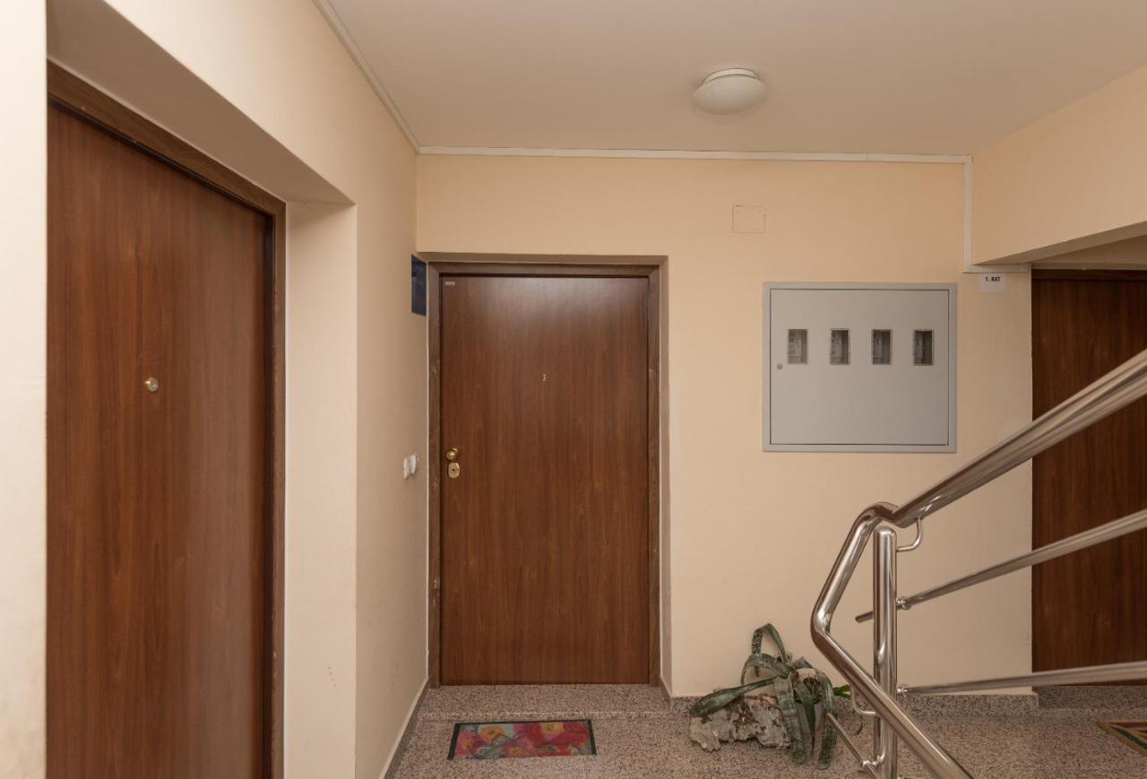 East Side Deluxe Suite Makarska Exterior photo